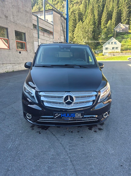Mercedes-Benz Vito 119 2 of 25