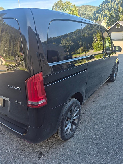 Mercedes-Benz Vito 119 6 of 25