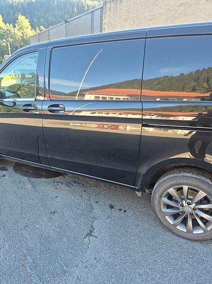Mercedes-Benz Vito 119 4 of 25