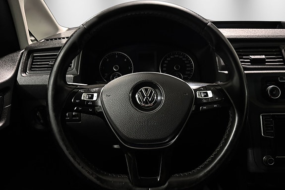 Volkswagen Caddy Maxi 30 of 30