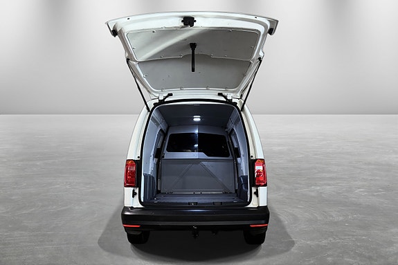 Volkswagen Caddy Maxi 21 of 30
