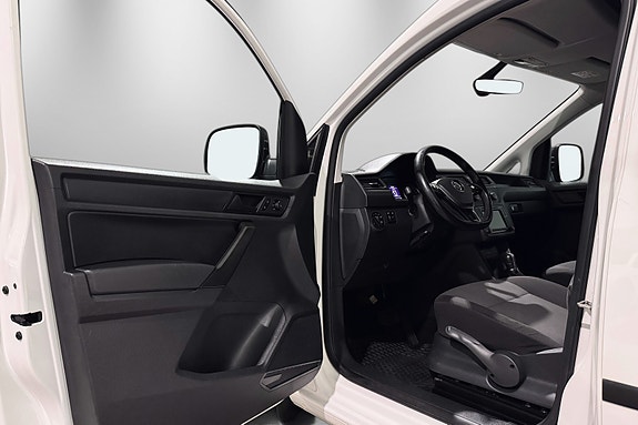 Volkswagen Caddy Maxi 14 of 30