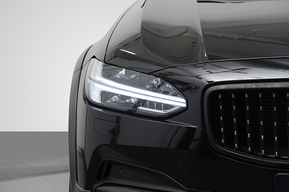 Volvo V90 Cross Country 15 of 30