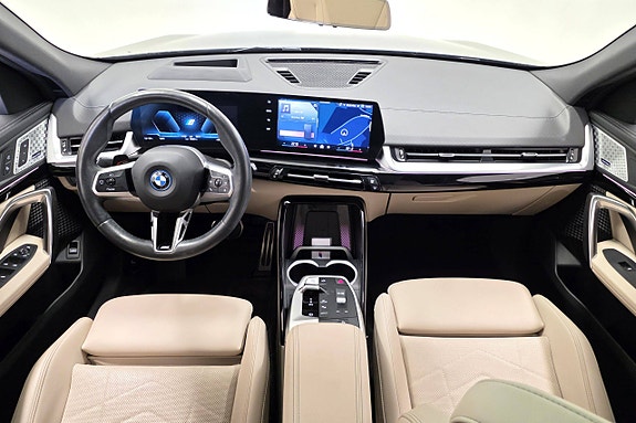 BMW iX2 21 of 30