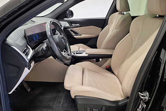 BMW iX2 15 of 30