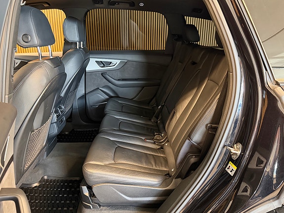 Audi Q7 20 of 26