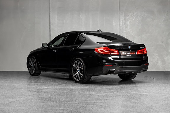 BMW 530d 6 of 30