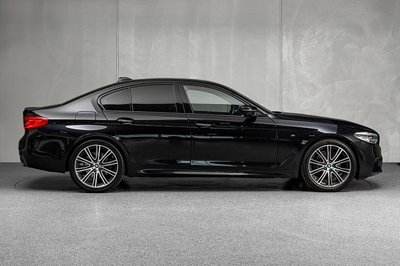 BMW 530d 11 of 30
