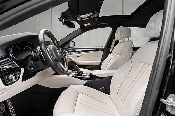 BMW 530d 27 of 30