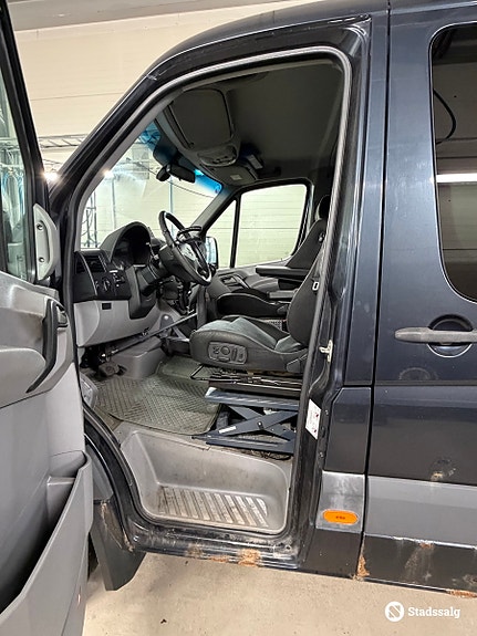 Mercedes-Benz SPRINTER 10 of 10