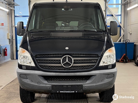 Mercedes-Benz SPRINTER 2 of 10