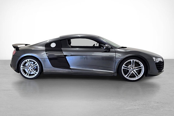 Audi R8 7 of 26