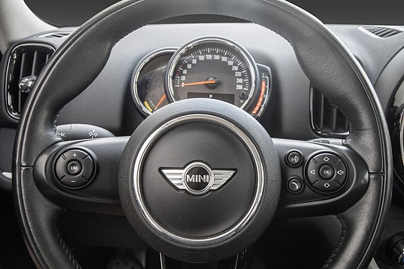 MINI Countryman Cooper SE 14 of 23