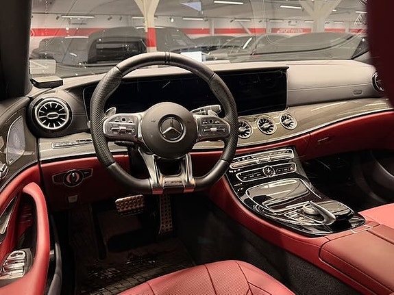 Mercedes-Benz CLS53 21 of 25