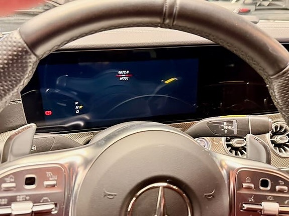 Mercedes-Benz CLS53 24 of 25