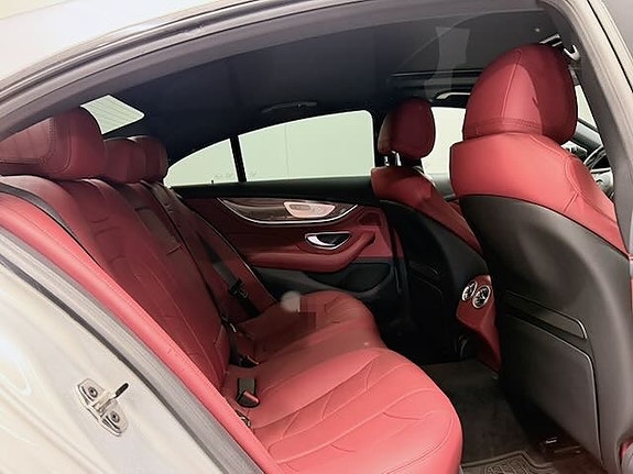Mercedes-Benz CLS53 18 of 25