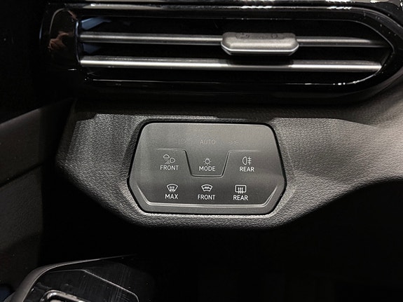 Volkswagen ID.4 GTX 25 of 30