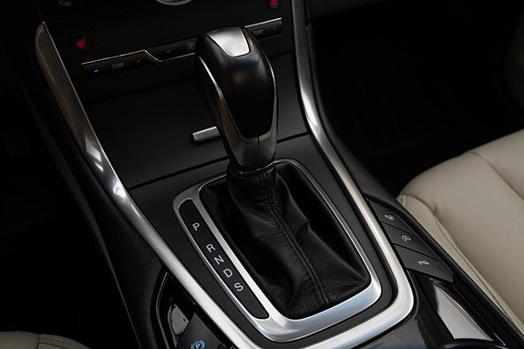 Ford Edge 12 of 26