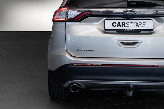 Ford Edge 8 of 26