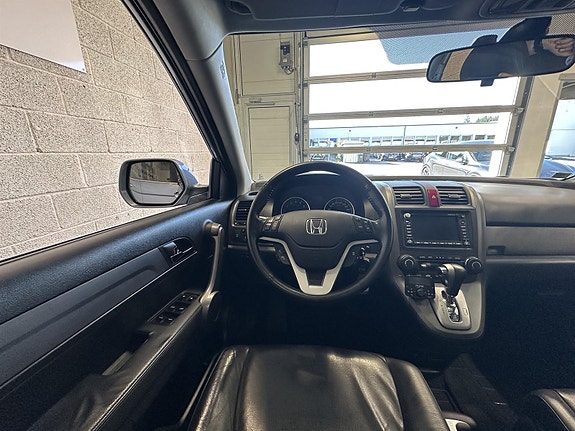Honda CR-V 15 of 23