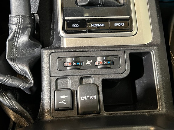 Toyota Land Cruiser 23 of 29