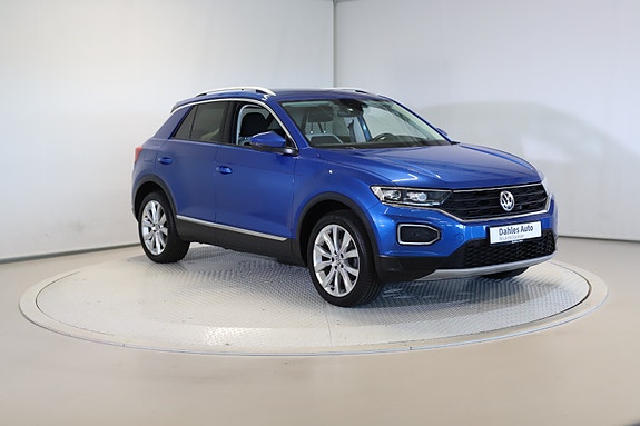 Volkswagen T-Roc 2 of 30
