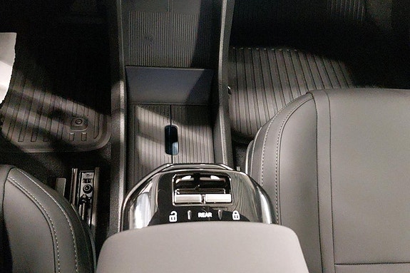 Volvo EX30 10 of 30