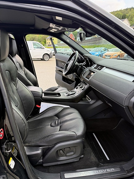 Land Rover Range Rover Evoque 12 of 14
