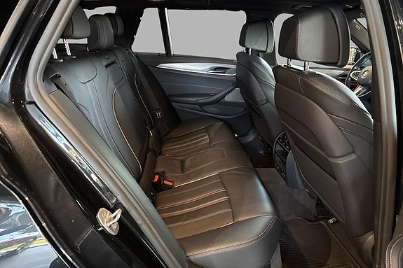 BMW 520d 16 of 29