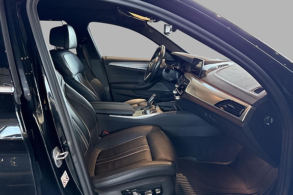 BMW 520d 14 of 29