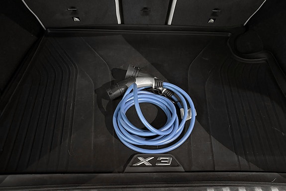 BMW X3 18 of 29