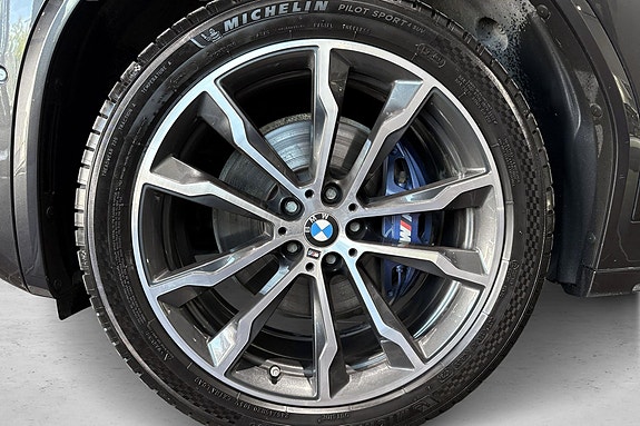 BMW X3 28 of 29