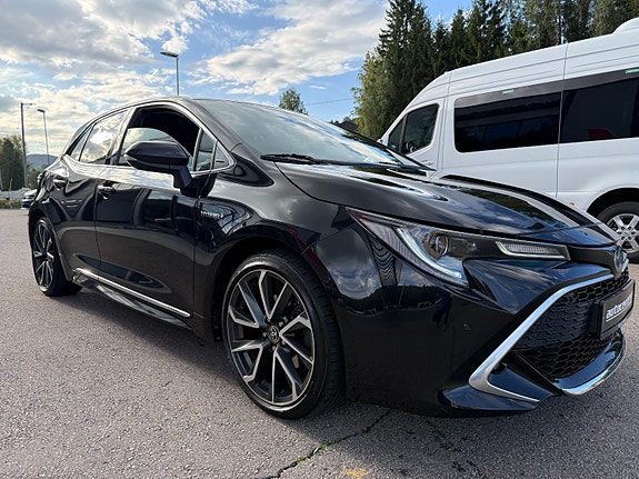 Toyota Corolla 4 of 19