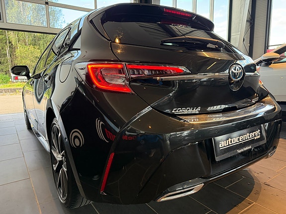 Toyota Corolla 11 of 19