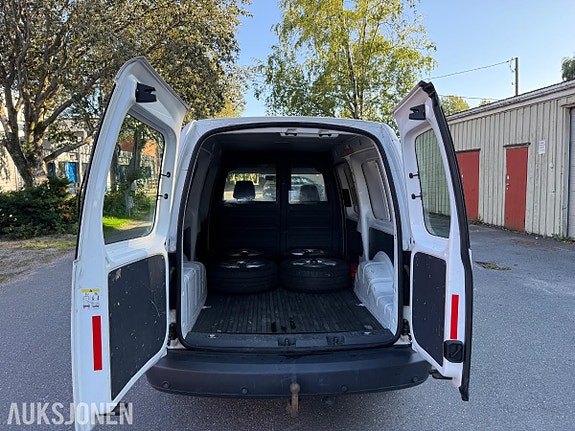 Volkswagen Caddy Maxi 6 of 12