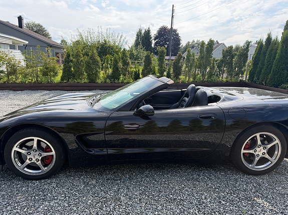 Chevrolet Corvette 3 of 15