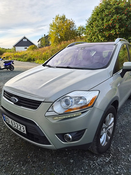 Ford Kuga 10 of 11