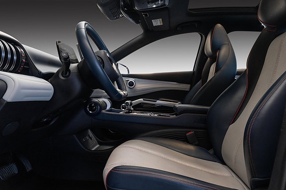 BYD Atto 3 18 of 28