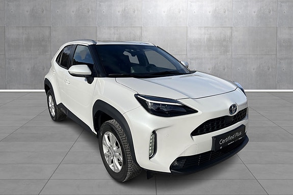 Toyota Yaris Cross 7 of 24