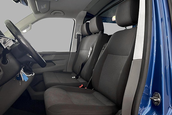Volkswagen Transporter 20 of 26