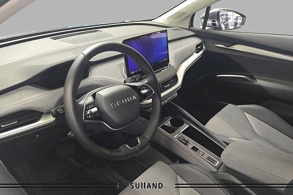 Skoda Enyaq 10 of 28