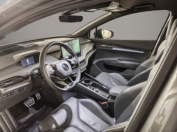 Skoda Enyaq RS 12 of 30