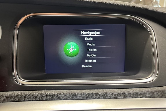 Volvo V40 15 of 20