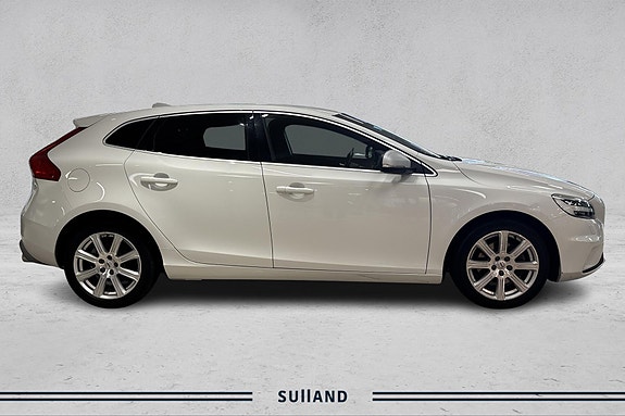 Volvo V40 6 of 20