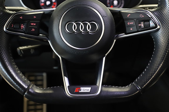 Audi TT 24 of 30
