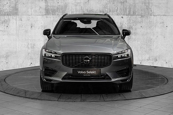 Volvo XC60 4 of 30