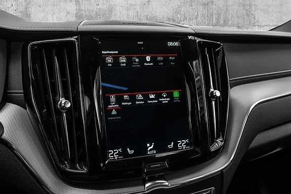 Volvo XC60 21 of 30