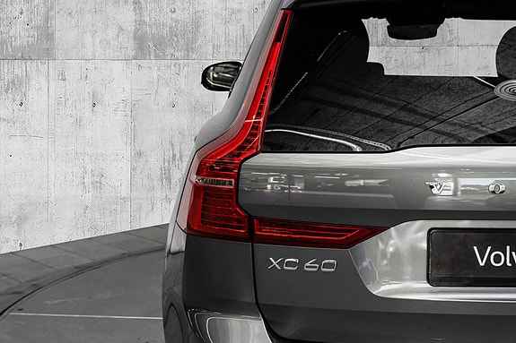 Volvo XC60 9 of 30