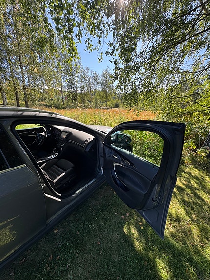 Opel Insignia Country Tourer 21 of 23
