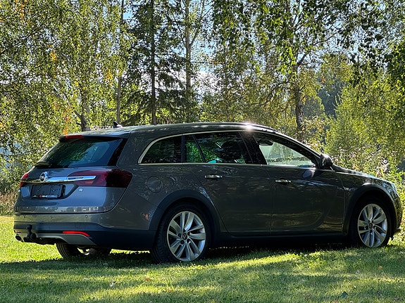 Opel Insignia Country Tourer 11 of 23